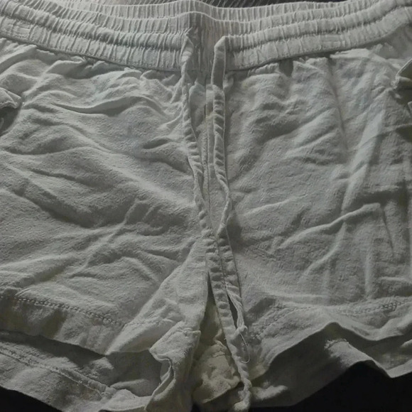 Ladies size M. Sleeping shorts ..white color..never used..Smoke-free home.. - Picture 2 of 8